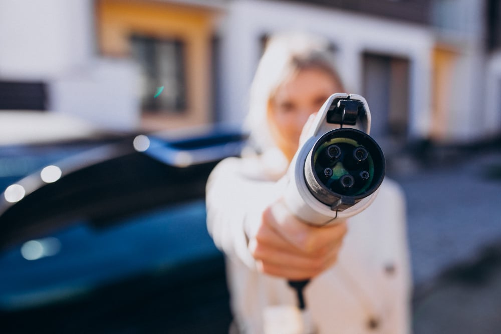Le comportement du conducteur, mais aussi l’attention portée à l’état général du véhicule, entrent en jeu dans le maintien d’une bonne autonomie Le comportement du conducteur, mais aussi l’attention portée à l’état général du véhicule, entrent en jeu dans le maintien d’une bonne autonomie